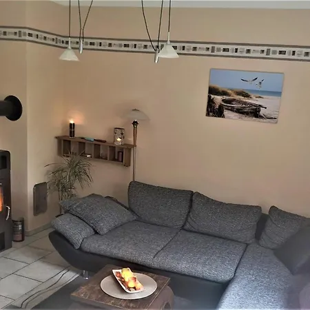 2 Appartement Hohen Wieschendorf