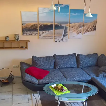 2 Appartement Hohen Wieschendorf